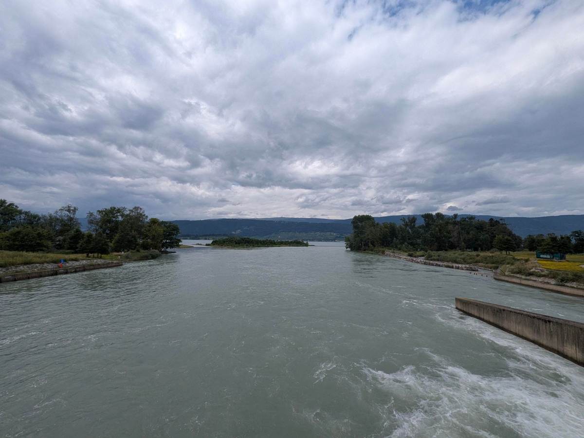 The river and canal near Erlach connecting Lake Biel to Lake Neuchâtel